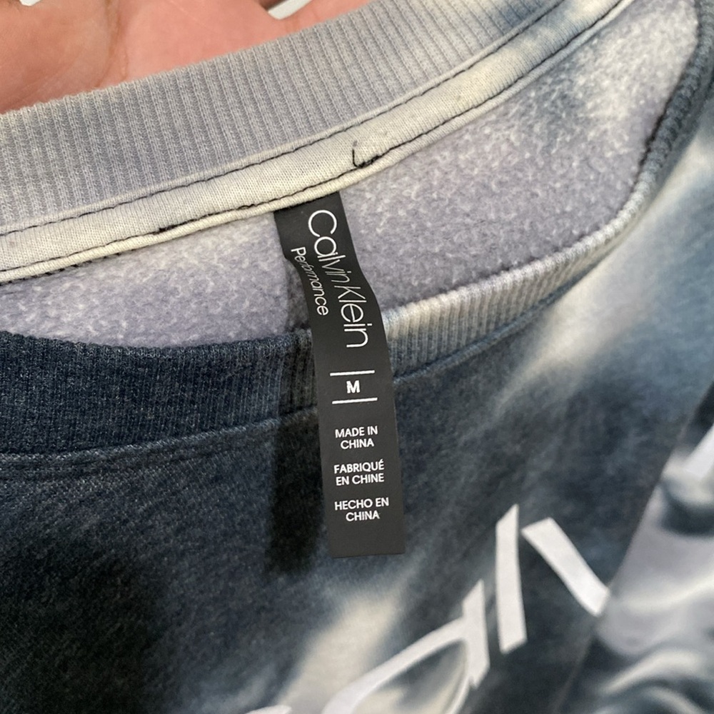 Calvin Klein Monochrome Tie-Dye Sweatshirt - Picture 4 of 4